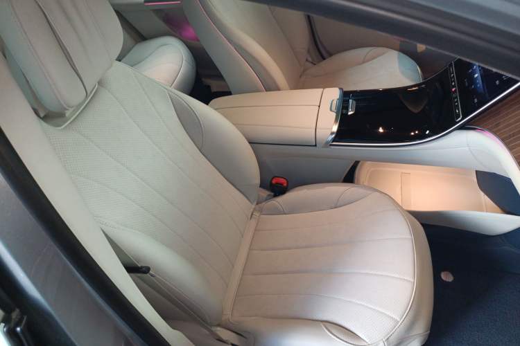 Used Mercedes-Benz EQE SUV 2023 350 4MATIC Luxury Edition
