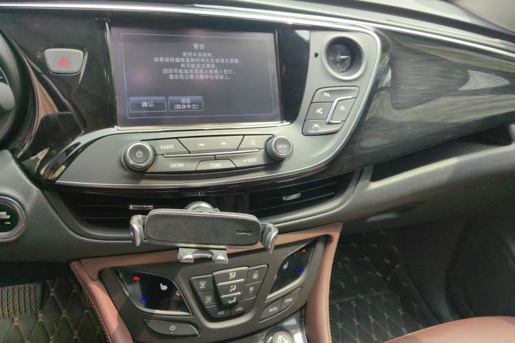 Used Buick Envision 2018 28T Four-Wheel Drive Luxury Model