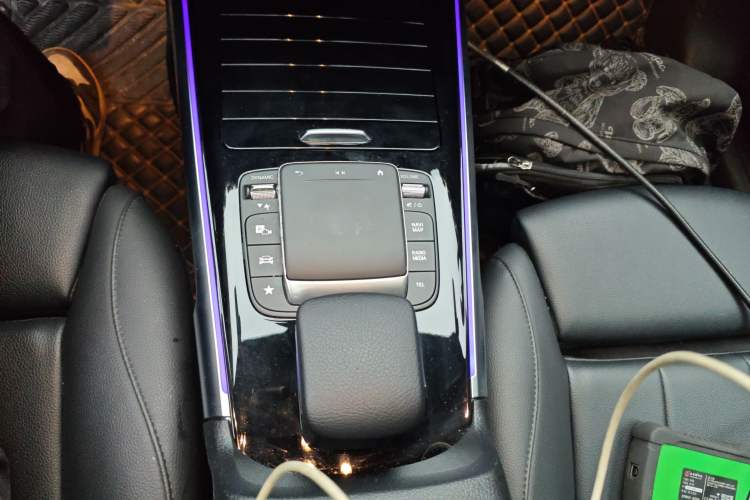 Used Mercedes-Benz GLB 2023 GLB 220 Fashion Model Gear Lever