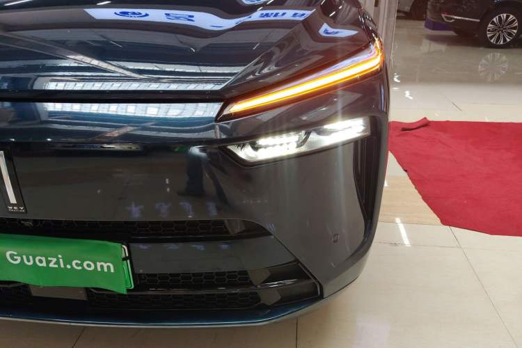 Used Wey Lanshan 2025 Four-Wheel Drive Max