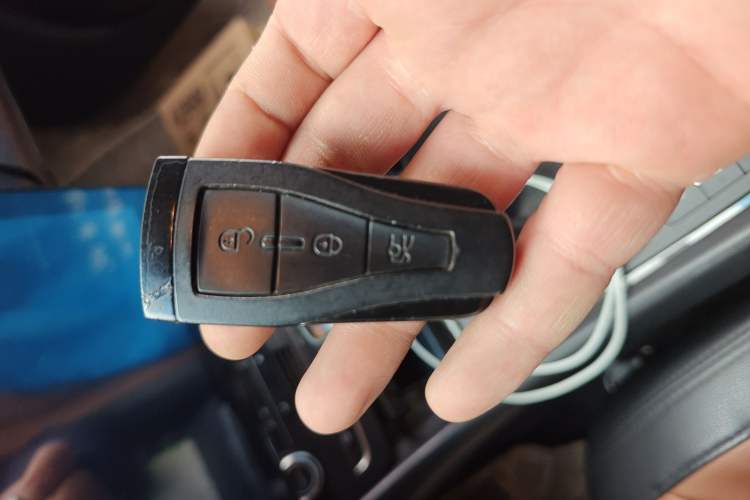 Used Roewe e550 2016 Deluxe Edition