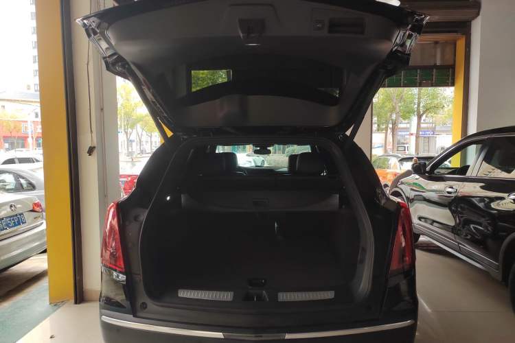 Used Cadillac XT5 2022 2.0T Two-Wheel Drive Luxury Version
