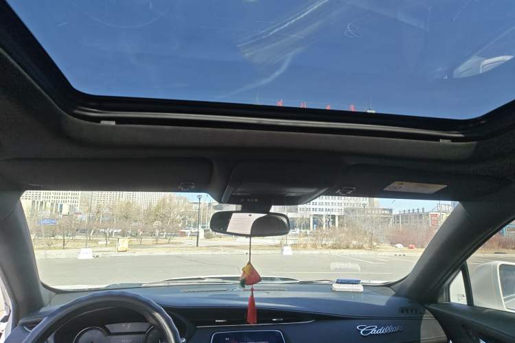 Used Cadillac XT4 2021 28T Two-Wheel Drive Luxury Version
