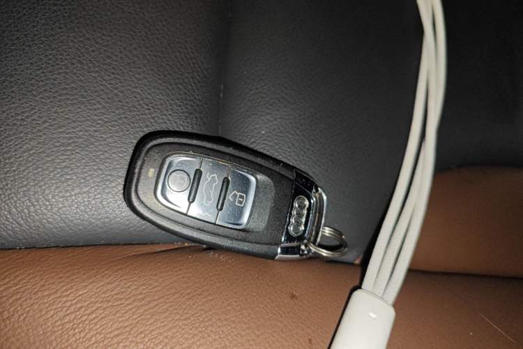 Used Audi Q5 2017 Plus 40 TFSI Technology Model
