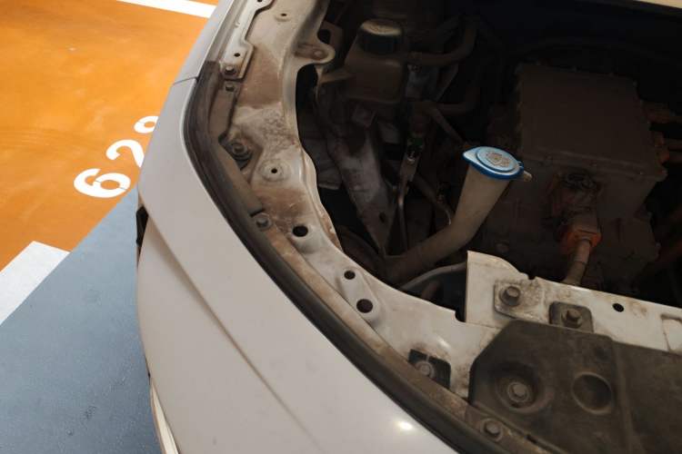 Used ORA iQ 2018 Smart Connectivity Model