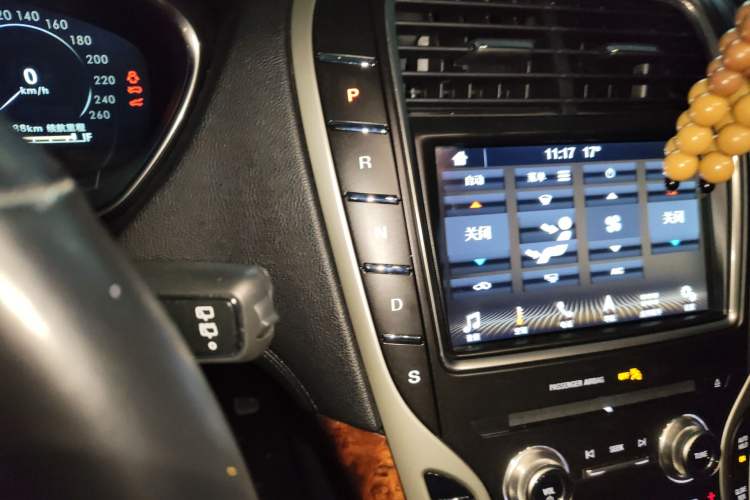 Used Lincoln Nautilus 2019 2.7T Four-Wheel Drive Prestige Edition China VI Standard Gear Lever