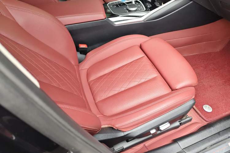 Used BMW i3 2022 eDrive 35 L
