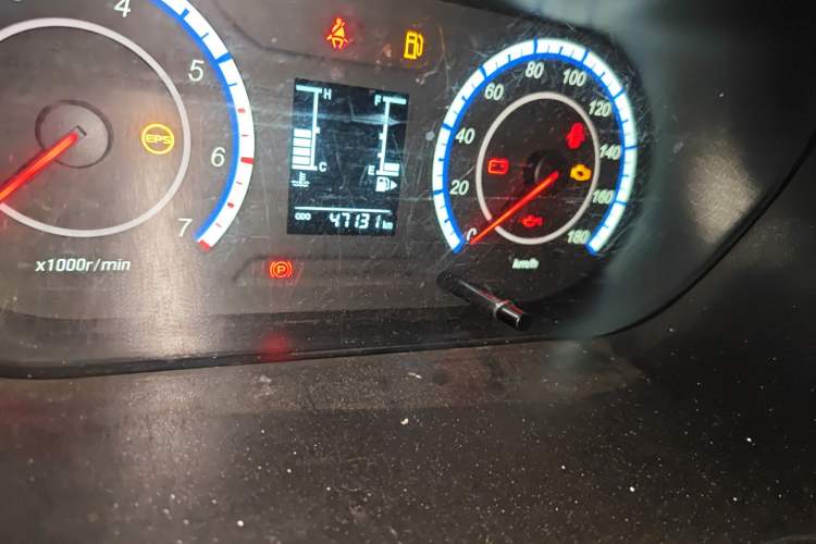 Used CHANGAN KAICHENG Ruixing M60 2023 1.5L GDI Comfort Van 2-Seater Odometer Close Up