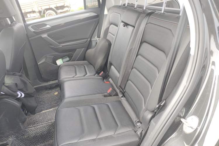 Used Volkswagen Tayron 2020 330TSI Two-Wheel Drive Luxury Smart Connectivity Version
