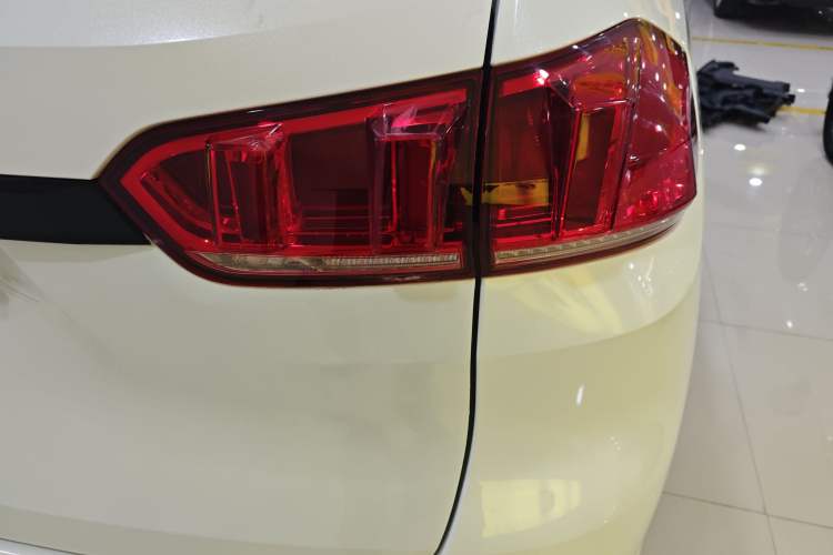 Used Wey VV5 2017 2.0T Flagship Edition