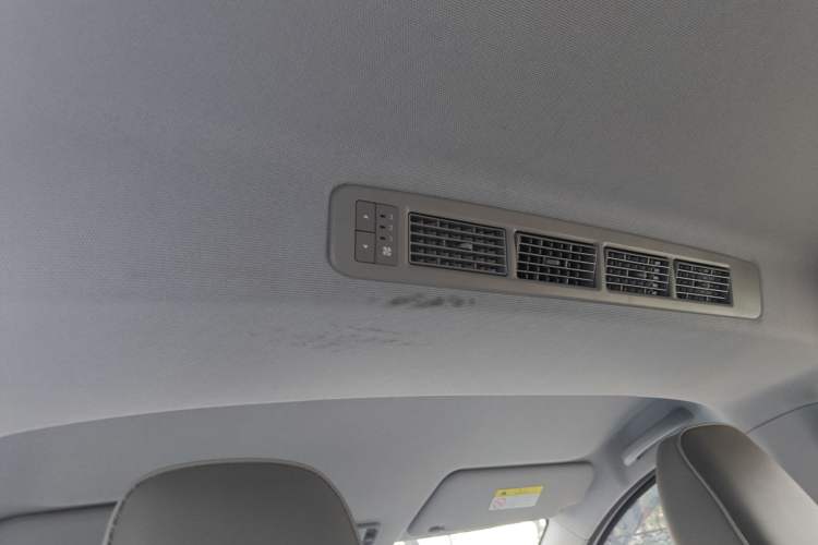 Used Wuling Hongguang New Energy 2025 Extended-Range Hybrid 50KM Comfort Version