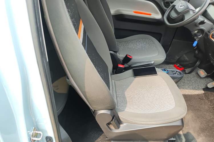 Used Wuling Hongguang MINIEV 2021 Macaron Fashion Model Lithium Iron Phosphate