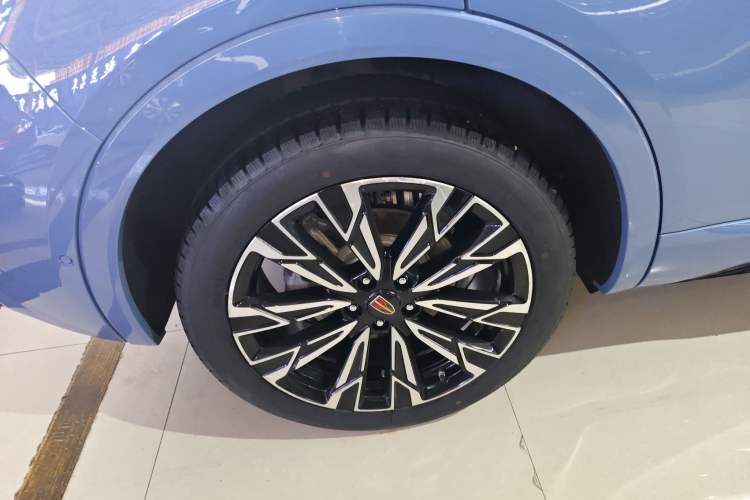 Used Hongqi HS5 2023 2.0T Four-Wheel Drive Flagship Pro Edition
