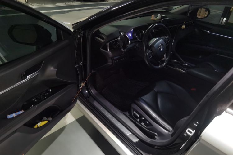 Used Toyota Camry 2019 Revised Version 2.0G Luxury Edition