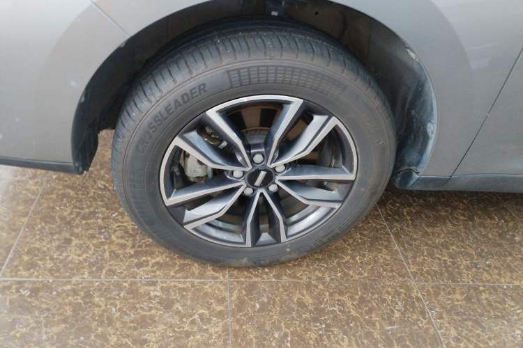 Used Wey VV5 2021 1.5T Two-Wheel Drive Smart Pioneer