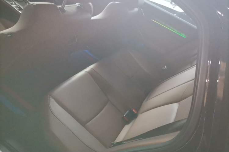 Used Honda Inspire 2022 Rui Hybrid 2.0L Jingzhi Edition Left Rear Seat