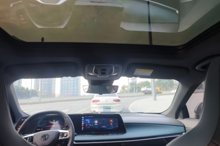 Used MG 7 2025 1.5T 300 DCT Elegant Edition
