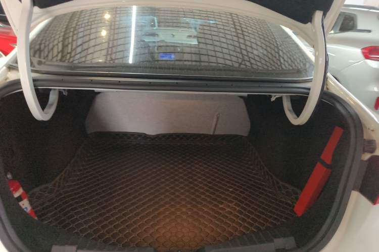 Used Ford Escort 2017 Revised Version 1.5L Automatic Comfort Edition Trunk