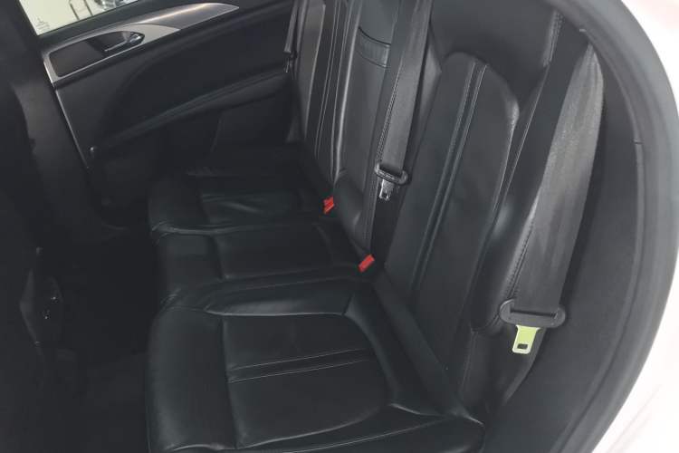 Used Lincoln MKZ 2020 2.0T MONO Limited Luxury Edition MONO WHITE