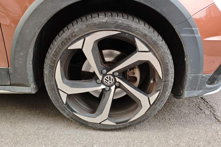 Used Volkswagen C-TREK 2017 230TSI DSG Comfort Version Exterior 7