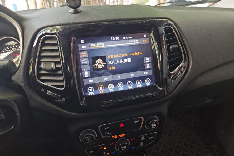 Used Jeep Compass 2019 220T Automatic Family Enjoyment Four-Wheel Drive Edition