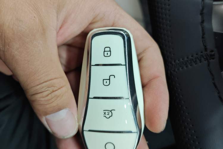 Used BYD Han 2022 DM-i 121KM Prestige Model
