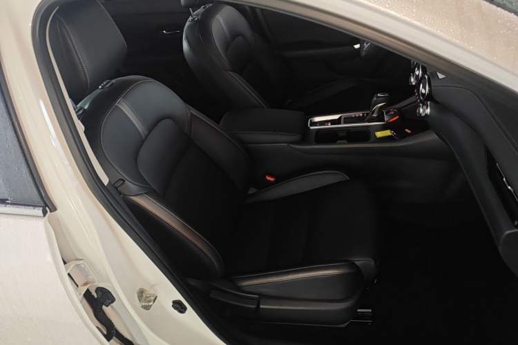 Used Nissan Sylphy 2023 1.6L CVT Smart Drive Version Right Front Seat