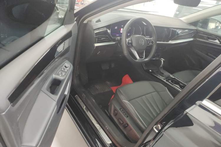 Used Volkswagen Passat 2024 330TSI Starry Elite Edition