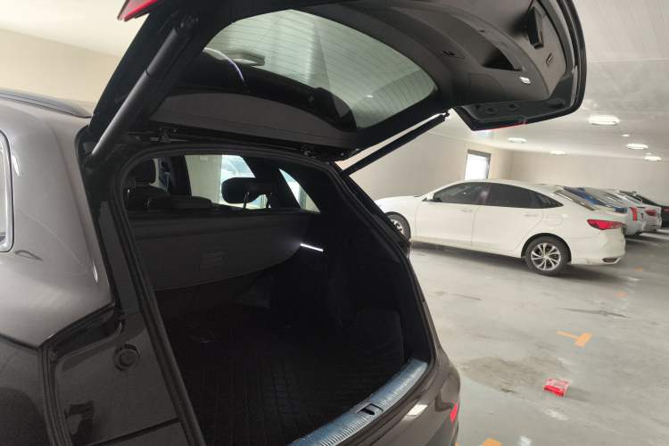 Used Audi Q5L 2024 45 TFSI Luxury Dynamic Model