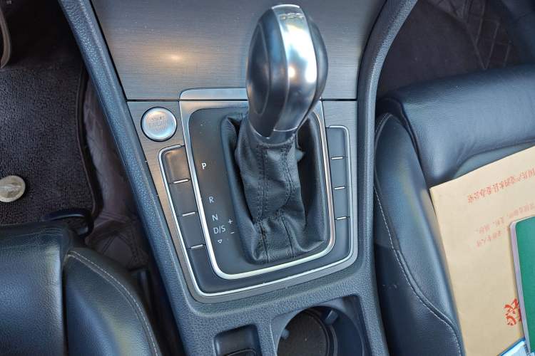 Used Volkswagen Golf 2016 230TSI Automatic Luxury Version