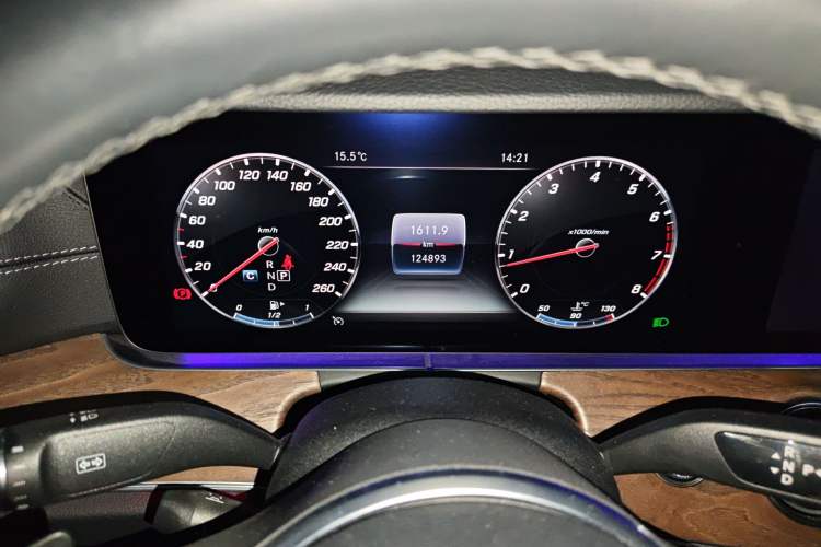 Used Mercedes-Benz E-Class 2020 E 300 L Luxury Model Instrument Cluster