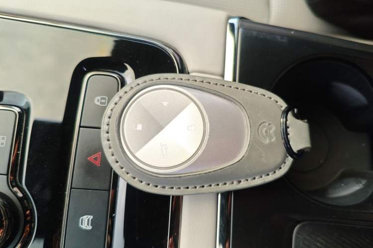 Used Nio ES8 2020 415 km Signature Edition 6-Seater Version
