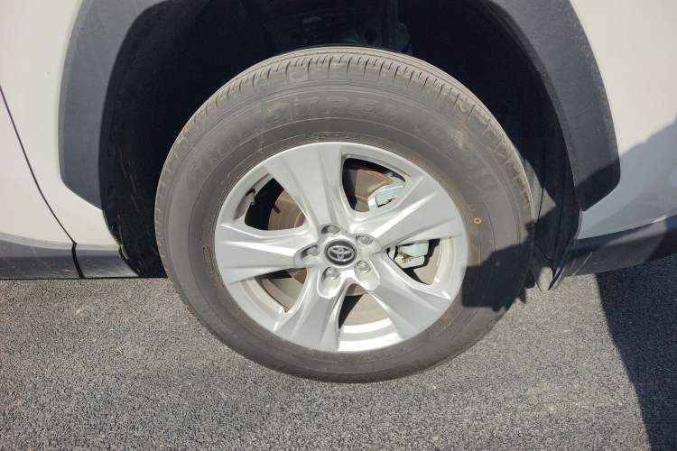 Used Toyota RAV4 2024 2.0L CVT Two-Wheel Drive Urban Edition