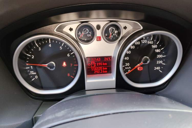 Used Ford Focus 2013 Sedan Classic 1.8L Automatic Base Model