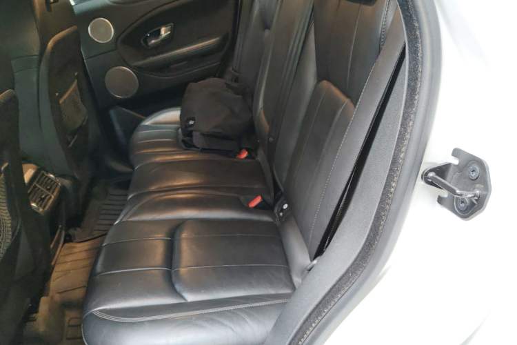 Used Land Rover Range Rover Evoque 2018 240PS PURE Style Edition