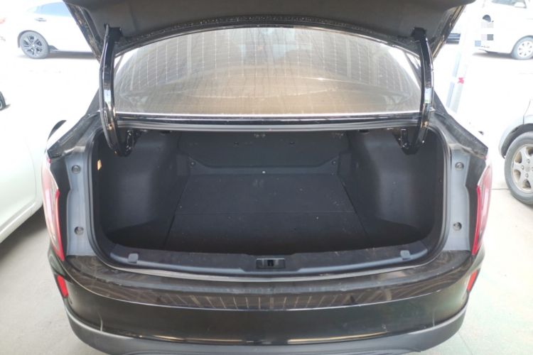 Used Hongqi E-QM5 2023 Revised Version Basic Travel Edition
