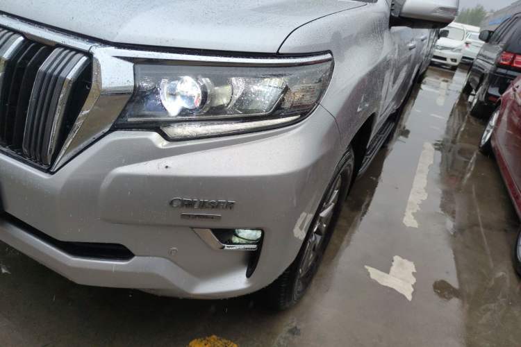 Used Toyota Prado 2018 4.0L U.S.-Spec Version 7 Seats Left Front Headlight