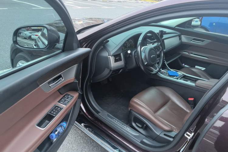 Used Jaguar XFL 2018 XFL 2.0T 250 PS Luxury Edition