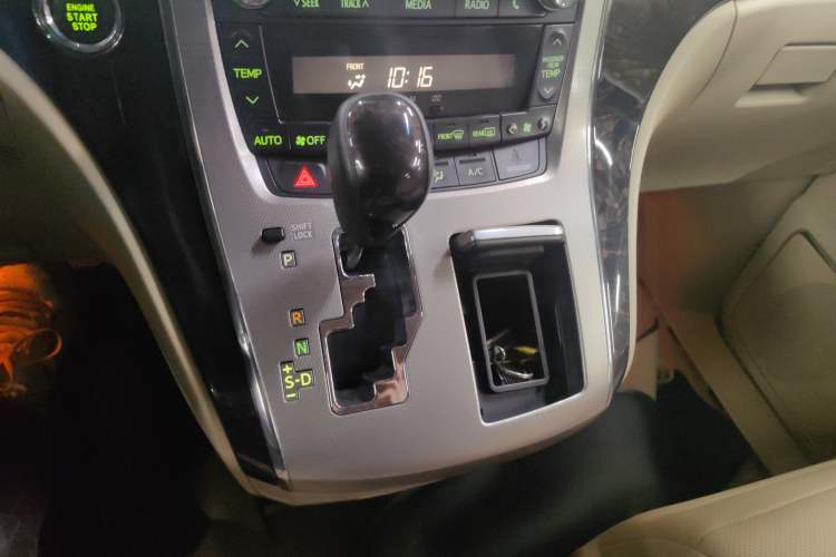 Used Toyota Alphard 2012 3.5L Luxury Edition