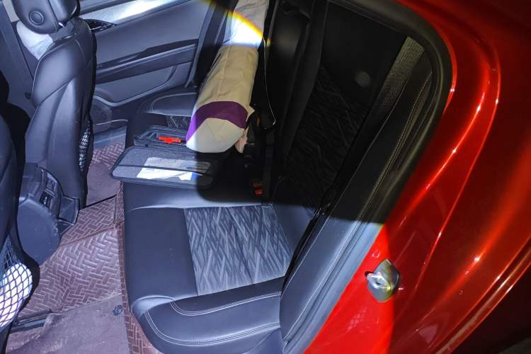 Used Cadillac ATS-L 2017 28T Tech Edition Left Rear Seat