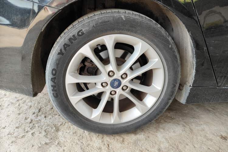 Used Ford Mondeo 2018 EcoBoost 200 Smart Control Fashion Model China VI Standard