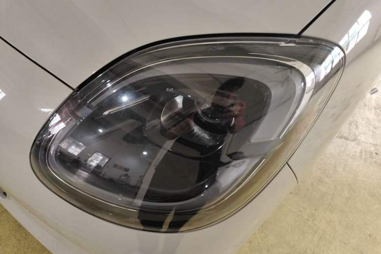 Used Wuling Hongguang MINIEV 2025 Four-Door Version Premium Edition Left Front Headlight