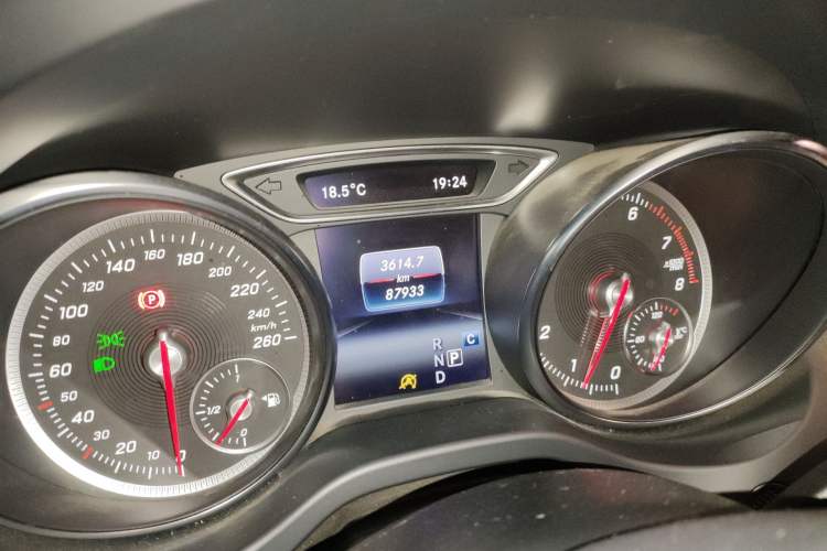 Used Mercedes-Benz CLA 2018 CLA 200 Sport Edition Odometer Close Up