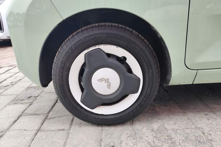 Used Wuling Hongguang MINIEV 2022 Macaron Premium Model – Lithium Iron Phosphate