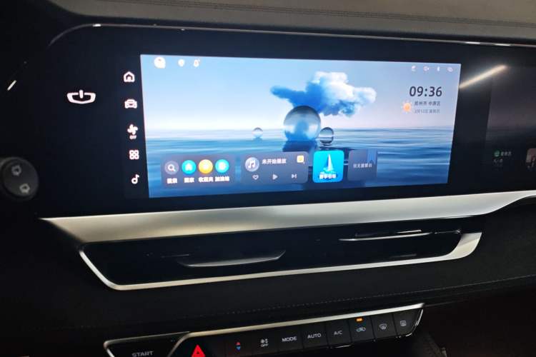 Used Geely Auto Monjaro L 2024 2.0TD High-Power Automatic Two-Wheel Drive Skyline Edition