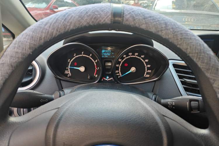 Used Ford Fiesta 2013 Hatchback 1.5L Automatic Fashion Edition Instrument Cluster