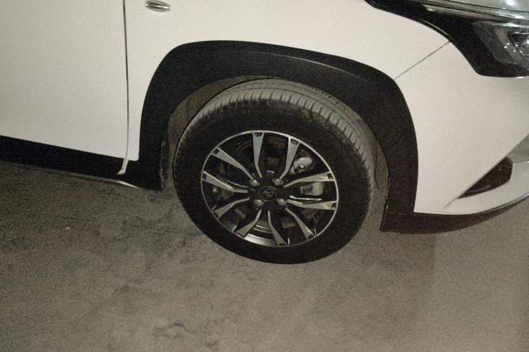 Used Toyota YARiS L Zhi Xuan 2020 X-Trail X 1.5L CVT Prestige Edition