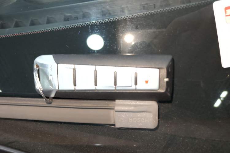 Used Wey VV5 2017 2.0T Ultra-Luxury Version
