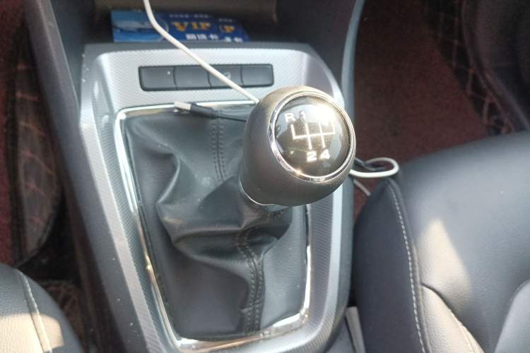 Used Roewe RX3 2020 1.6L Manual 4G Connect Ultra-Fresh Flagship Edition