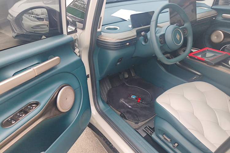 Used Baojun Cloud 2023 460 Max Lingxi Version